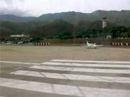 வெனிசூலா விமான நிலையத்திலிருந்து விமானம் அபேஸ்