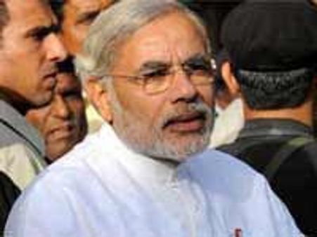 என்னைக் கொல்லை சிபிஐயை ஏவி விட்டுள்ளது காங்கிரஸ்-நரேந்திர மோடி புகார்