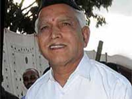 காவிரிப் பிரச்சினைக்கு கடவுள்தான் தீர்வு காண வேண்டும்-எதியூரப்பா பேச்சு