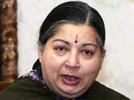 தமிழ்நாட்டில் காவல்துறை என்ற ஒன்று இருக்கிறதா?-ஜெ