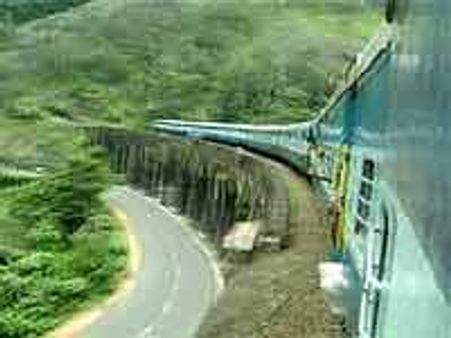 செங்கோட்டை-புனலூர் 106 ஆண்டு மலை ரயில் 20ம் தேதியுடன் நிறுத்தம்