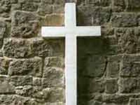 கரூர் சர்ச்கள் மீது தாக்குதல்-இந்து முன்னணியினர் மீது வழக்கு பதிவு!