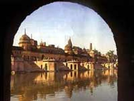 இன்றைக்கே வந்திருக்கக்கூடாதா?-அயோத்தி தீர்ப்பு தள்ளிப் போனதால் மக்கள் அதிருப்தி