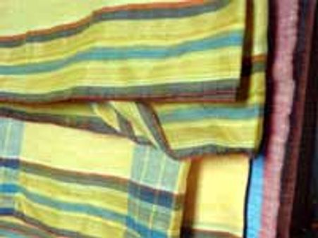 தமிழக அரசு இலவச சேலையின் நீளம் அதிகரிப்பு-ரூ.21 கோடி கூடுதல் நிதி ஓதுக்கீடு