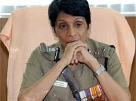 லத்திகாவுக்கு பதில் புதிய டிஜிபியை தேர்வு செய்ய உயர்நீதிமன்றம் உத்தரவு