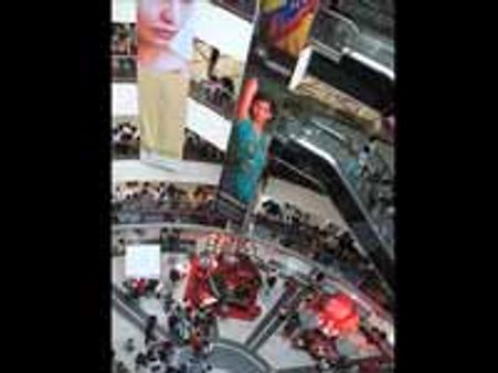 இந்தியாவில் வசிப்பது இனி ரொம்ப காஸ்ட்லி சமாச்சாரம்!