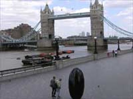 5 லட்சம் பேரை பணி நீக்கம் செய்யும் பிரிட்டிஷ் அரசு!