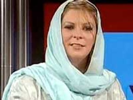 முன்னாள் பிரதமர் பிளேரின் மைத்துனி இஸ்லாமுக்கு மாறினார்