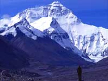 வந்தது '3 ஜி' வசதி: இனி எவரெஸ்டிலிருந்தும் செல் பேசலாம்!