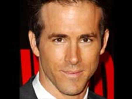 உலகின் கவர்ச்சிகரமான மனிதராக ரயன் ரேனால்ட்ஸ் தேர்வு