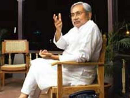 பீகாரில் மீண்டும் நிதீஷ் குமார்-பாஜக கூட்டணியே வெற்றி பெறும்-கருத்துக் கணிப்பு