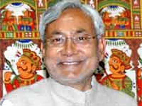 நாளை பீகாரில் வாக்கு எண்ணிக்கை-மீண்டும் ஆட்சியைப் பிடிப்பாரா நிதீஷ் குமார்?