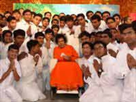 சாய்பாபா பிறந்த நாள்விழாவில் மு.க.ஸ்டாலின் பங்கேற்பு