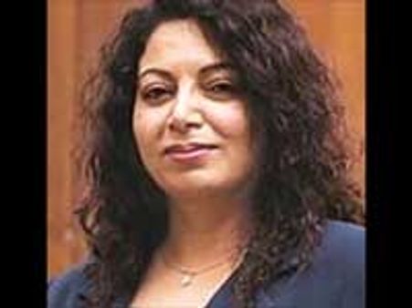 ஸ்பெக்ட்ரம் ஊழலில் தொடர்புடைய நீரா ராடியாவிடம் அமலாக்கப் பிரிவு விசாரணை