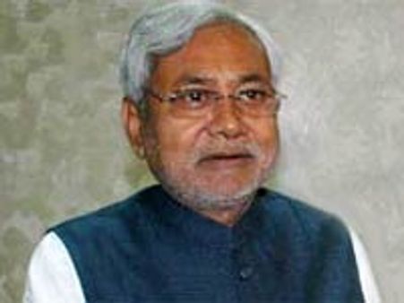 பீகார் சட்டசபை தேர்தல்-நிதீஷ்குமாருக்கு மாபெரும் வெற்றி-லாலு, காங். படுதோல்வி