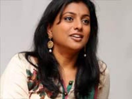 ராஜசேகர ரெட்டியால் வென்றவர்கள் பதவியை ராஜினாமா செய்யத் தயாரா? - ரோஜா