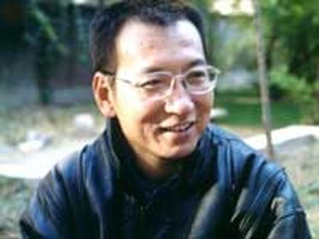 லியூ ஜியாபோவிற்கு நோபல் பரிசு வழங்கும் விழா-இந்தியா பங்கேற்பு-இலங்கை உள்பட 19 நாடுகள் புறக்கணி