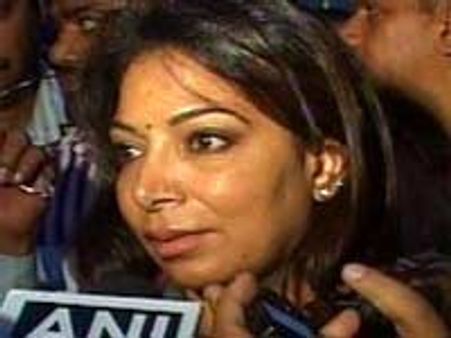 ராடியா டேப்-எந்த தனி நபரையும் அவமதிக்கும் வகையில் வெளியிடக் கூடாது-சுப்ரீம் கோர்ட்