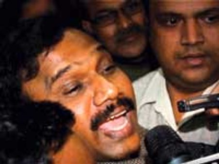 ராஜாவிடம் இன்று 2வது நாளாக 7 மணி நேரம் சிபிஐ விசாரணை