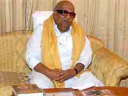 கேரளாவில் பொங்கலுக்கு உள்ளூர் விடுமுறை விட கருணாநிதி கோரிக்கை