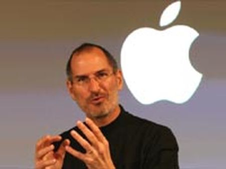 2010ல் 1 டாலர் சம்பளம் வாங்கிய ஆப்பிள் தலைவர்