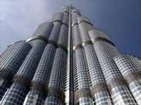 துபாயில் உலகின் உயரமான ஹோட்டல் திறப்பு: ஒரு டீ ரூ.4,557
