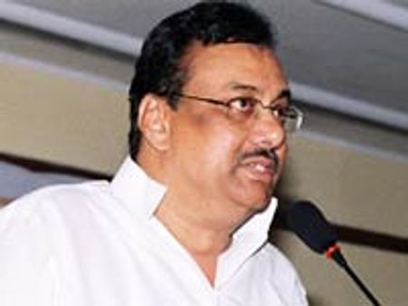 சத்தியமூர்த்தி பவன் மண் கூட வேண்டாம்.. உடைகளை உதறிவிட்டு போங்கள்-ஆதரவாளர்களிடம் ஈ.வி.கே.எஸ்