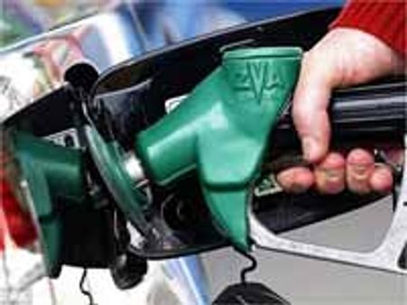 பெட்ரோல் விலை குறைய வாய்ப்பு! - ஐஓசி