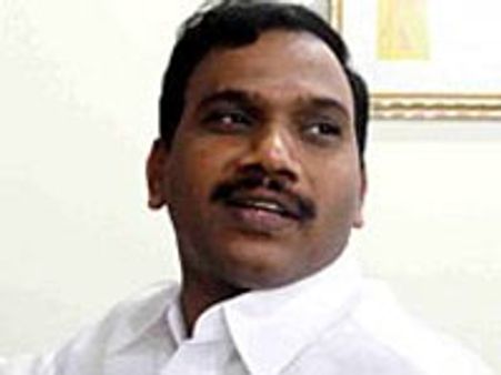 சிபிஐ காவல் முடிந்தது-திகார் சிறையில் அடைக்கப்பட்ட ராசா