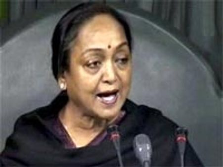 நாடாளுமன்ற விவாதத்தில் பங்கேற்க ராசா அனுமதி கோரினால் பரிசீலனை-மீரா குமார்