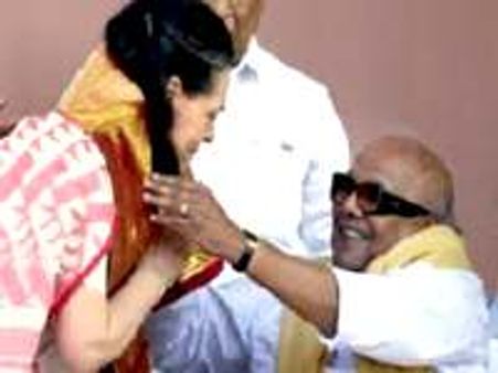 காங்கிரசுக்கு 1980 'கதையை' நினைவூட்டிய திமுக!