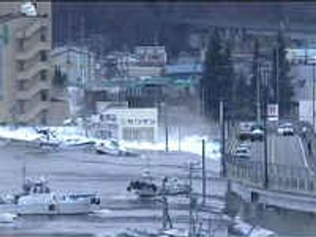 சுனாமியால் ஜப்பானுக்கு நஷ்டம் 309 பில்லியன் டாலர்!