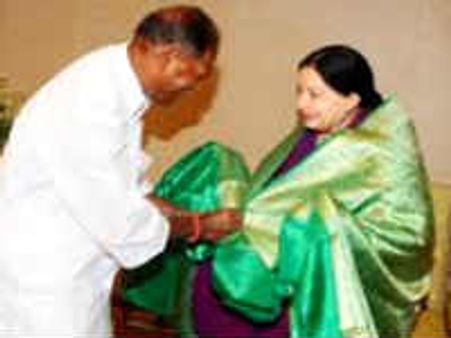 புதுவை முதல்வர் வேட்பாளர் ரங்கசாமி: ஜெயலலிதா அறிவிப்பு