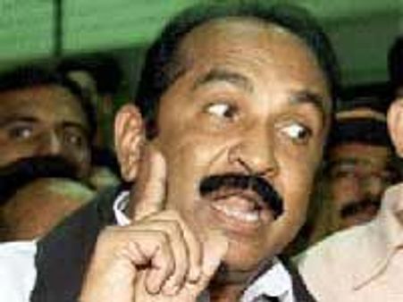 கொலைகாரன் ராஜபக்சேவுக்கு இந்தியாவில் அனுமதியா? - வைகோ காட்டம்