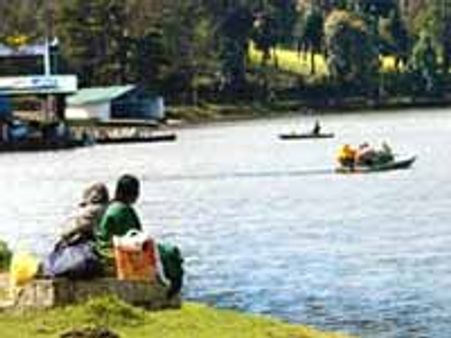 கொடைக்கானலில் சீசன் துவங்கியது: குவியும் சுற்றுலா பயணிகள்