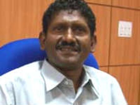 மதுரை மேற்கு தொகுதி பணம் பட்டுவாடா-தேர்தல் கமிஷனுக்கு அறிக்கை அனுப்பினார் கலெக்டர் சகாயம்