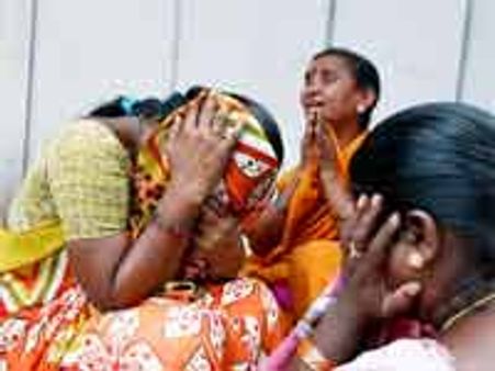 சென்னையில் ஆயிரக்கணக்கானோர் சாய்பாபாவுக்கு அஞ்சலி!