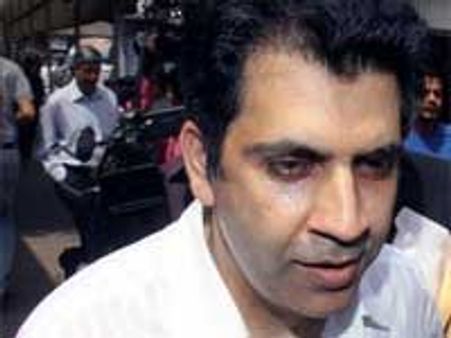 2 ஜி விவகாரம்: யூனிநார் நிறுவனத் தலைவர் சஞ்சய் சந்திரா ராஜினாமா!