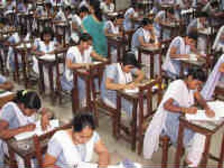 பிளஸ் டூ ரிசல்ட் தேதி மாற்றம்!-மே 9ம் தேதி வெளியாகும்