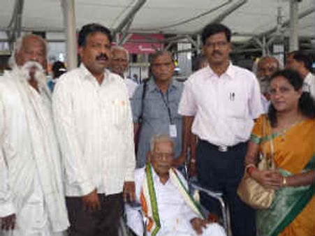 நாளை செம்மொழி விருது வழங்கும் விழா-மு.இளங்கோவனுக்கு இளம் அறிஞர் விருது