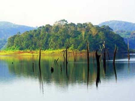 கோடைக்கு இதமாய் ஒரு பயணம்