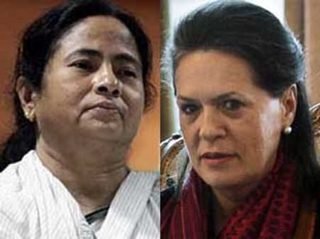 மேற்கு வங்க திரினமூல் அரசில் இணைய காங்கிரஸ் முடிவு