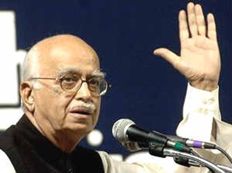 இஸ்ரேலுடனான உறவை நரசிம்ம ராவ் ஆதரித்தபோது எதிர்த்தது காங்.-அத்வானி