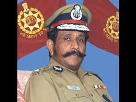 லத்திகா நியமனத்தை ரத்து செய்தது தீர்ப்பாயம்-டிஜிபி பதவிக்கு நடராஜைப் பரிசீலிக்க உத்தரவு