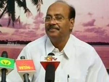 சமச்சீர்க் கல்வியை தமிழக அரசு கைவிடக் கூடாது-ராமதாஸ்