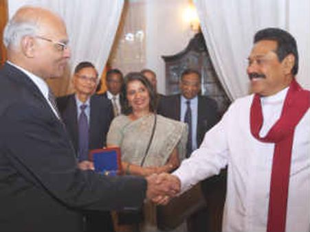 ஜெயலலிதா சொன்னது குறித்து ராஜபக்சேவுடன் விவாதிக்கவில்லை-எஸ்.எஸ்.மேனன்
