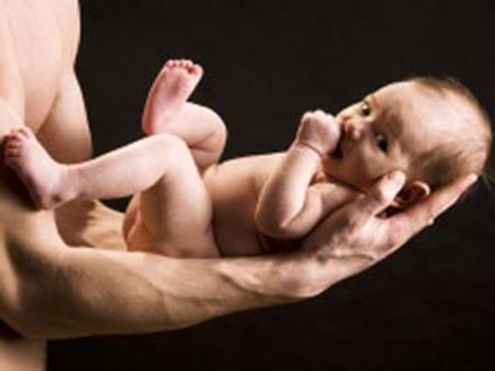 மதுரை அரசு மருத்துவமனையில் 100 குழந்தைகளை திருடிய கும்பல்-பெண் ஊழியர் உடந்தை!