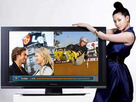 மரணத்தை பரிசாகத் தரும் 'இடியட் பாக்ஸ்'