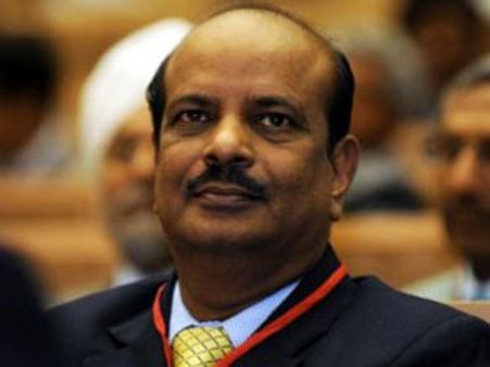 பதவி நீக்க நடவடிக்கைகளை தடுக்கும் வகையில் வழக்கு தொடருவதா?-பி.டி.தினகரனுக்கு சுப்ரீம் கோர்ட் கண்டனம்