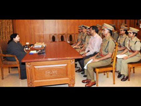 தில்ஷன் கொலையாளி கைது: சிபி-சிஐடி போலீசாருக்கு முதல்வர் பாராட்டு